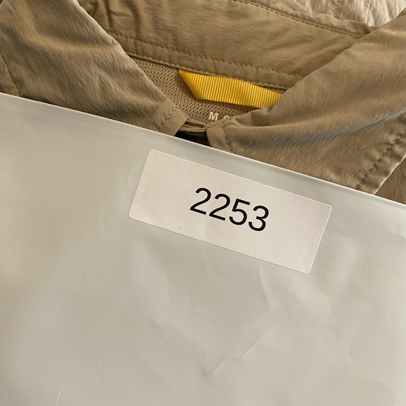 Mountain Hardwear Shirt Mens Large Beige Short Sleeve Button Up Hiking Outdoor - Picture 8 of 8